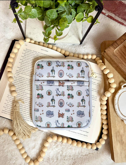 Reading Cat Kindle Sleeve