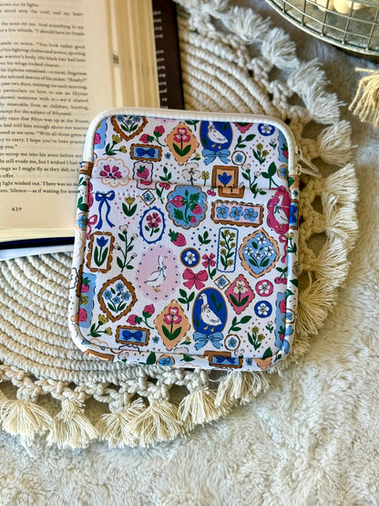 Reading Coquette Goose Kindle Sleeve
