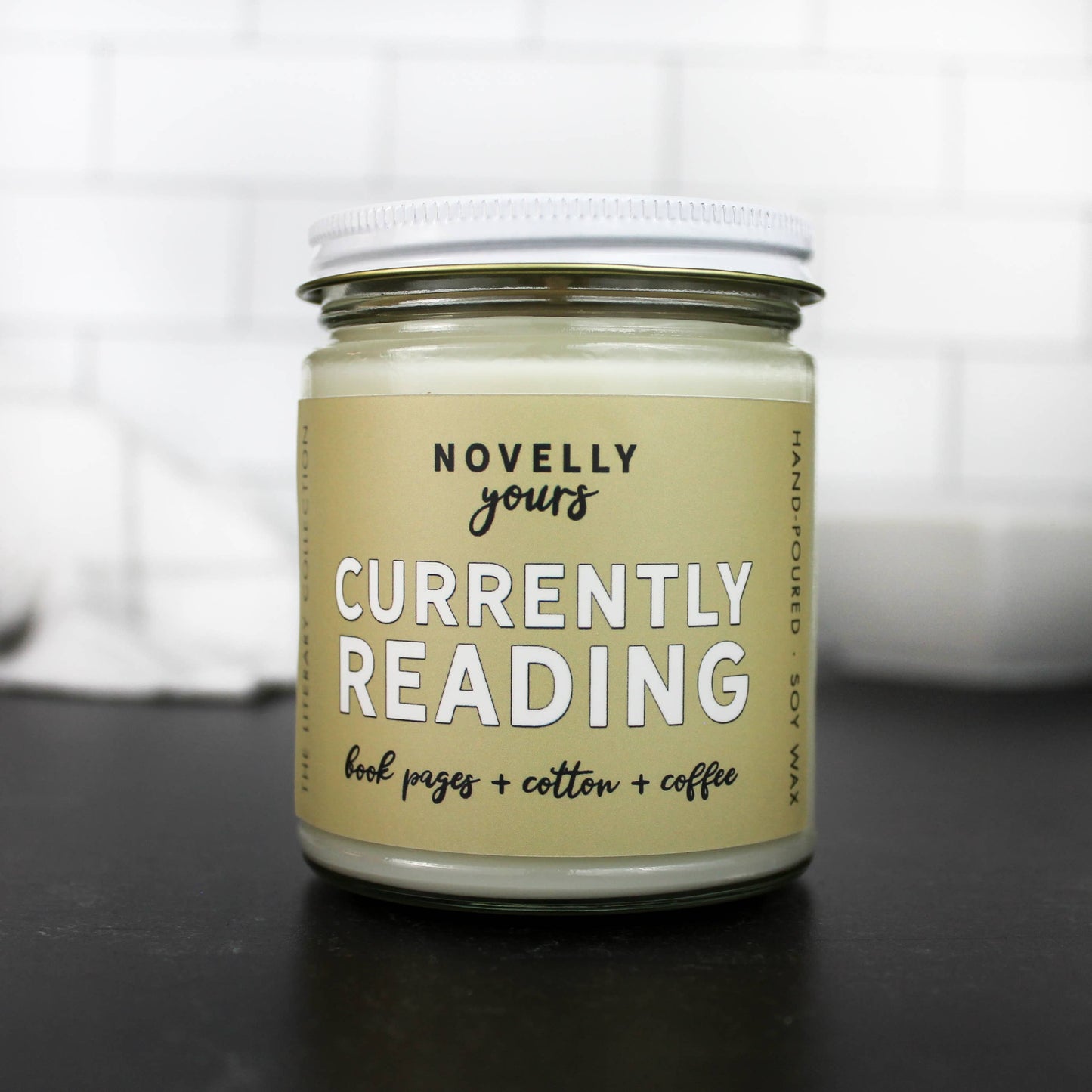 Book Candle - Currently Reading