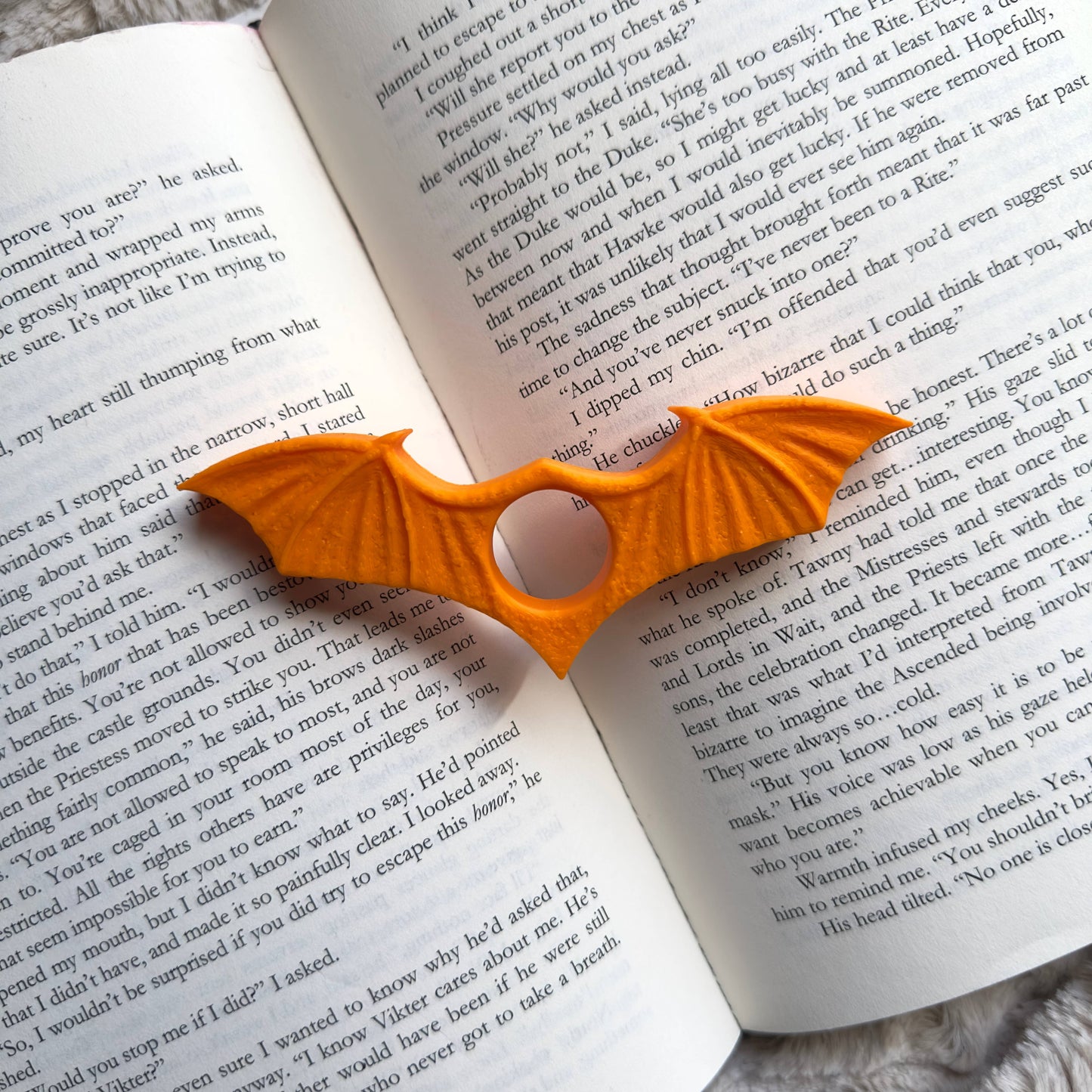 Bat Wing Thumb Page Holder | Book Accessory